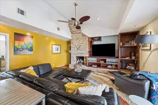 10102 Knoboak Dr, Houston, TX 77080 - Photo 9
