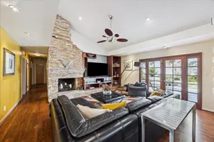 10102 Knoboak Dr, Houston, TX 77080 - Photo 7