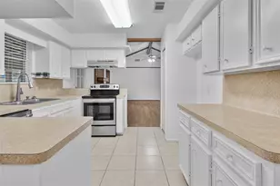 59 Artesian Oaks Dr, Conroe, TX 77304 - Photo 5