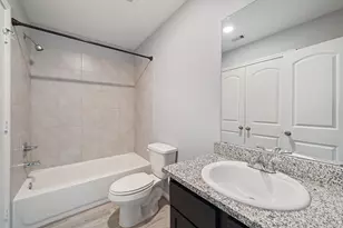 17038 Marie Vlg Dr, Conroe, TX 77306 - Photo 17