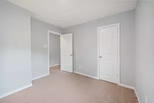 17038 Marie Vlg Dr, Conroe, TX 77306 - Photo 15