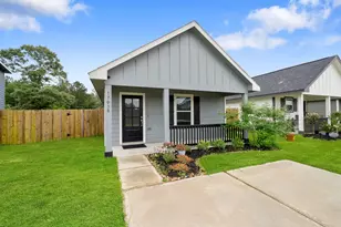 17038 Marie Vlg Dr, Conroe, TX 77306 - Photo 3
