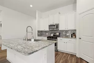 938 Youth Water Rd, Montgomery, TX 77316 - Photo 7