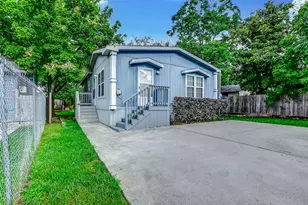 11313 Delman St, Houston, TX 77093 - Photo 3