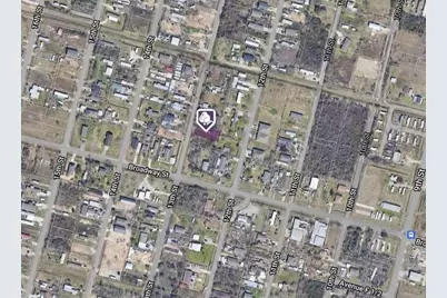 525 13th Street, Dickinson, TX 77539 - Photo 3