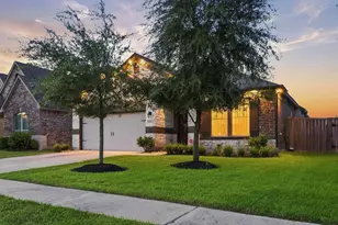 14510 Julie Meadows Ln, Humble, TX 77396 - Photo 3