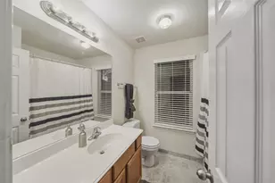 12619 Hackberry Dr, Willis, TX 77318 - Photo 19