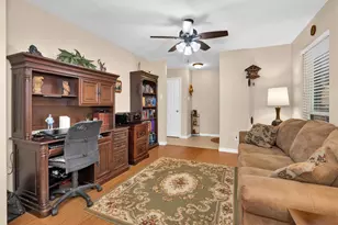 315 Thistlewood Ct, League City, TX 77573 - Photo 7