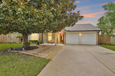 315 Thistlewood Court, League City, TX 77573 - Photo 1