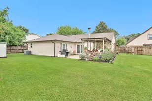 315 Thistlewood Ct, League City, TX 77573 - Photo 35