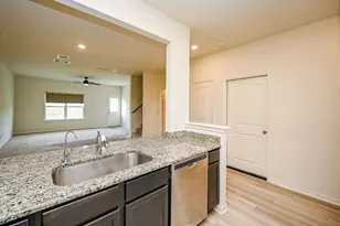 405 Elaine Vly Dr, Katy, TX 77493 - Photo 5