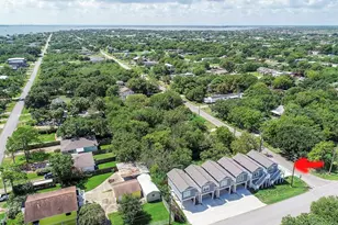 203 6th St, San Leon, TX 77539 - Photo 5