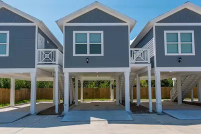 203 6th St #D, San Leon, TX 77539 - Photo 11