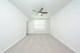 13356 Burbot Dr, Conroe, TX 77384 - Photo 11