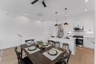 2710 Jensen Creek Ln, Houston, TX 77026 - Photo 11