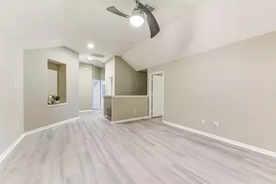 1107 Sunset Lakes Drive, Pearland, TX 77581 - Photo 17