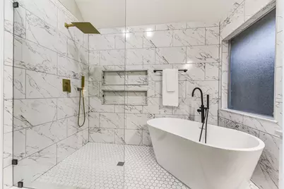 1107 Sunset Lakes Drive, Pearland, TX 77581 - Photo 21