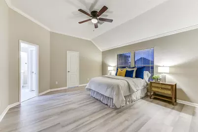 1107 Sunset Lakes Drive, Pearland, TX 77581 - Photo 19