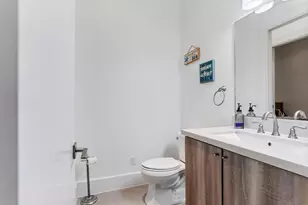 1402 County Rd 230, Sargent, TX 77414 - Photo 37