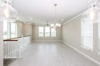 3018 Tres Olive Dr, Houston, TX 77047 - Photo 9