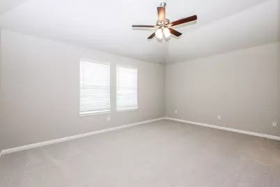 3018 Tres Olive Dr, Houston, TX 77047 - Photo 13