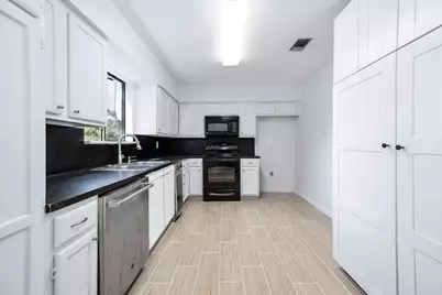 2664 Bering Drive #2664, Houston, TX 77057 - Photo 21