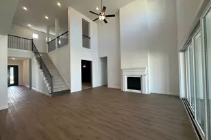 914 Groundwater Wy, League City, TX 77546 - Photo 5