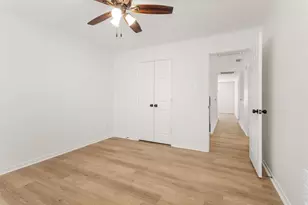 9718 Big Willow Ln, Houston, TX 77064 - Photo 39