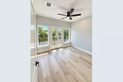 8704 Southview Street, Houston, TX 77051 - Photo 11