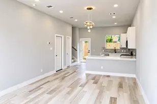 8704 Southview St, Houston, TX 77051 - Photo 5