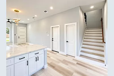 8704 Southview Street, Houston, TX 77051 - Photo 7