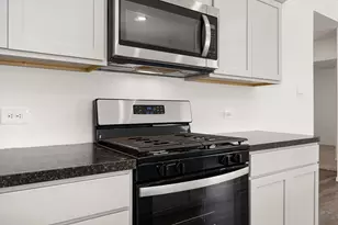 23815 Hilltop Cyn Ln, Spring, TX 77373 - Photo 9