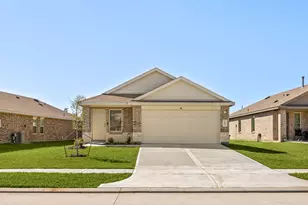 23815 Hilltop Cyn Ln, Spring, TX 77373 - Photo 3
