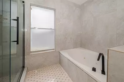 12915 Stratford Heights Drive, Sugar Land, TX 77498 - Photo 31