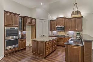 11 S Sandbells Park Ln, Montgomery, TX 77316 - Photo 13