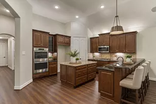 11 S Sandbells Park Ln, Montgomery, TX 77316 - Photo 15