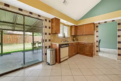 6939 Fox Mesa Lane, Humble, TX 77338 - Photo 9