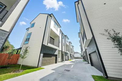 1913 Hoskins Drive #I, Houston, TX 77080 - Photo 23