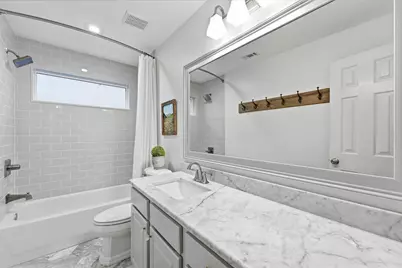 38 Wimberly Way, Conroe, TX 77385 - Photo 9