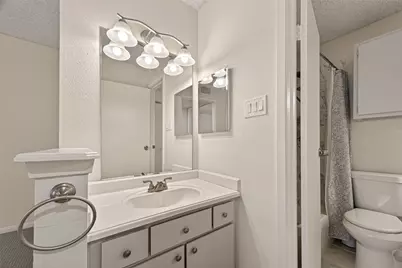 3919 Fairmont Parkway #240, Pasadena, TX 77504 - Photo 17