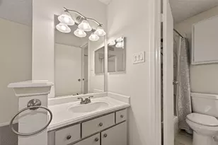 3919 Fairmont Pkwy, Pasadena, TX 77504 - Photo 17