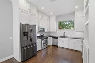 2903 Blodgett St, Houston, TX 77004 - Photo 11