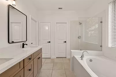 34 Wood Drake Pl, Tomball, TX 77375 - Photo 11