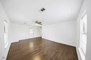 8117 Constellation Ln, Houston, TX 77075 - Photo 19