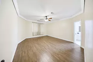 8117 Constellation Ln, Houston, TX 77075 - Photo 11