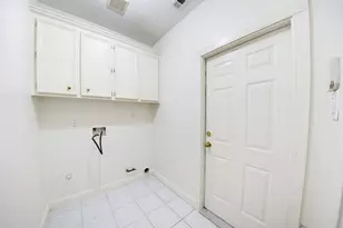 8117 Constellation Ln, Houston, TX 77075 - Photo 27