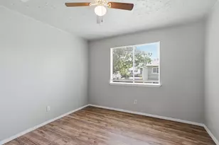 2315 Hampton Rd, League City, TX 77573 - Photo 29