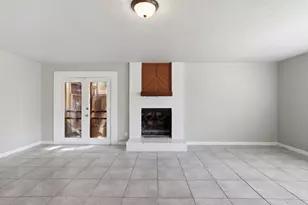 2315 Hampton Rd, League City, TX 77573 - Photo 11