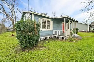 234 E Texas St, Brazoria, TX 77422 - Photo 23