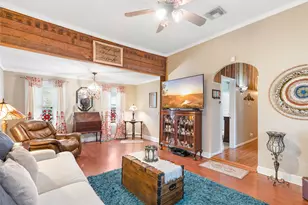 311 Depot St, Dayton, TX 77535 - Photo 5